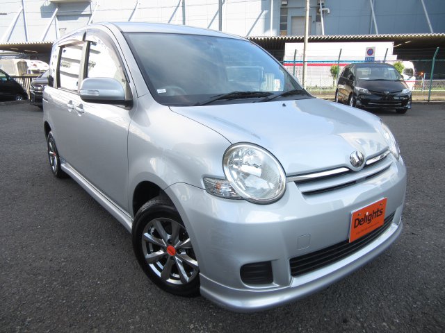 Toyota sienta x