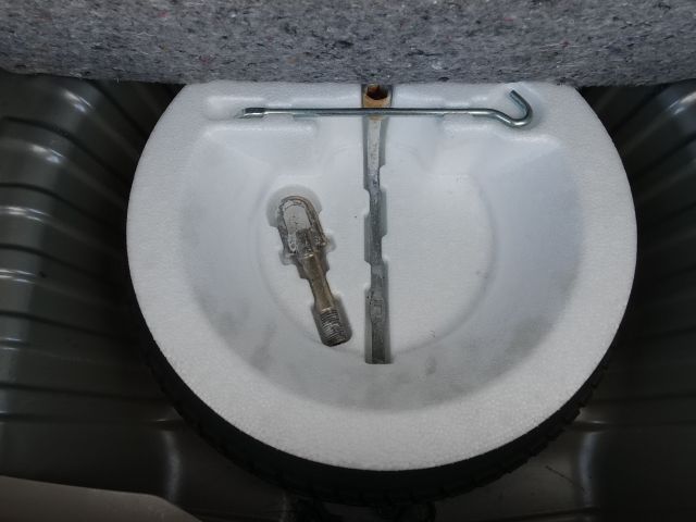 352569