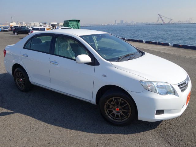 TOYOTA COROLLA AXIO X 4WD 2011/11