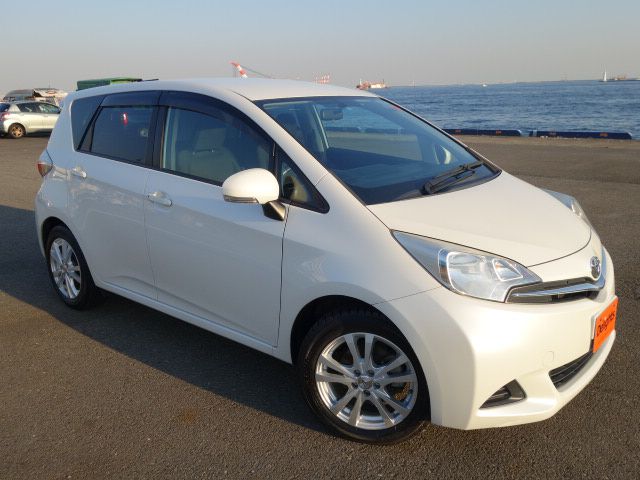 Toyota ractis lepice