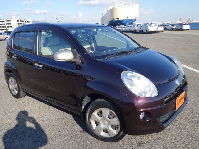 Toyota passo hana