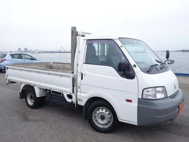 MITSUBISHI DELICA TRUCK DX LONG 2011/5