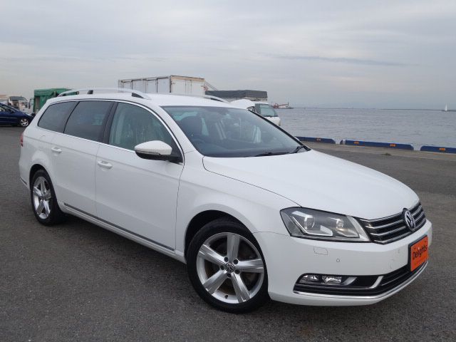 VOLKSWAGEN PASSAT VARIANT TSI HIGHLINE 2011/9