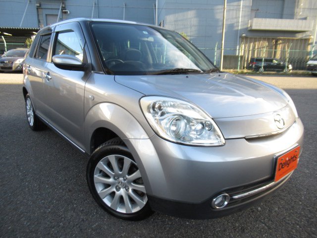 MAZDA VERISA C 2011/6