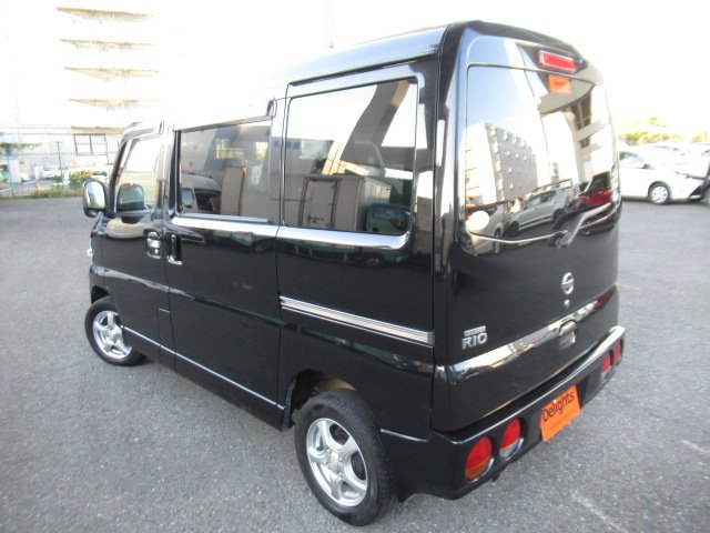 Nissan nv100 clipper rio