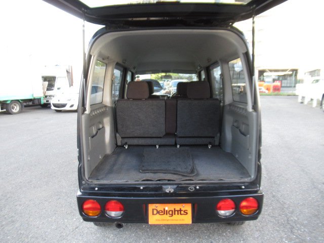 Nissan nv100 clipper rio