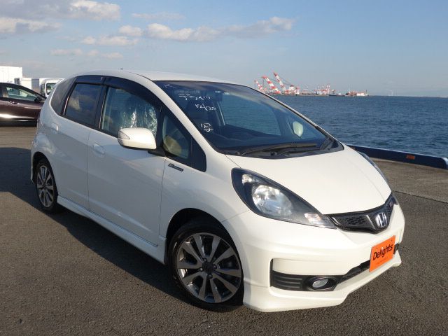 Used Honda Fit Rs 10th Anniversary 2012 1 38003 Delights