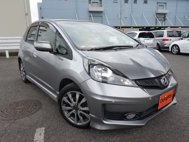 Used Honda Fit Rs 10th Anniversary 12 3 335 Delights