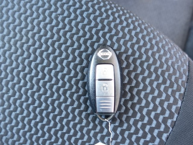 3883112
