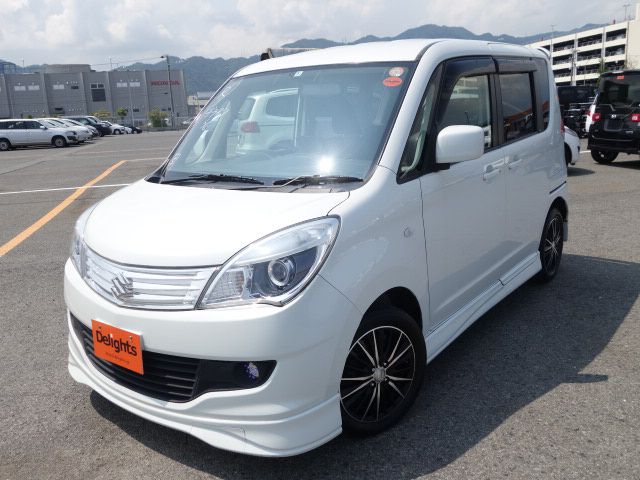 Suzuki solio 2012