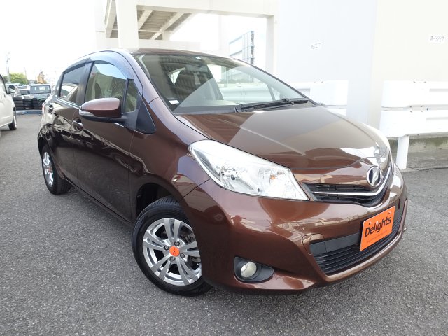 Toyota vitz jewela