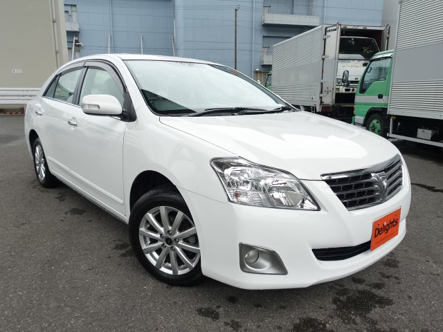 TOYOTA PREMIO F 2012/8