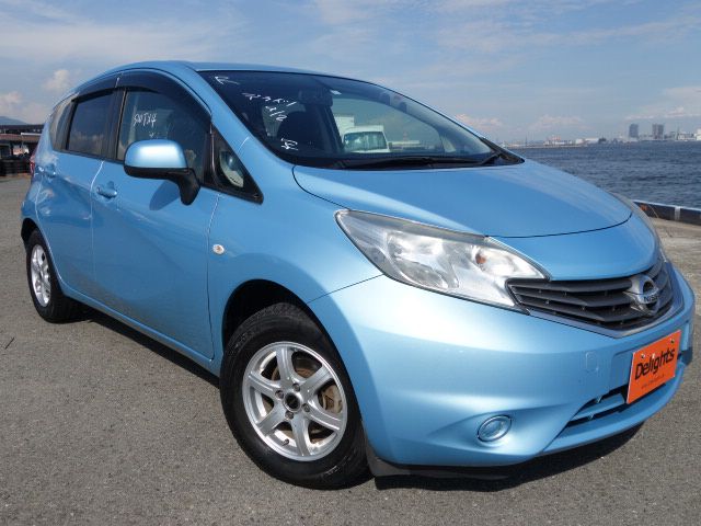 Nissan note x four