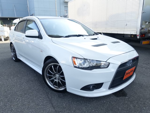 MITSUBISHI GALANT FORTIS RALLIART  2012/1