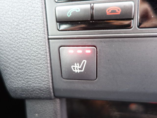 3991318