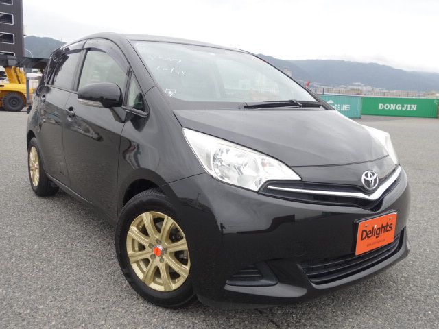 Toyota ractis lepice