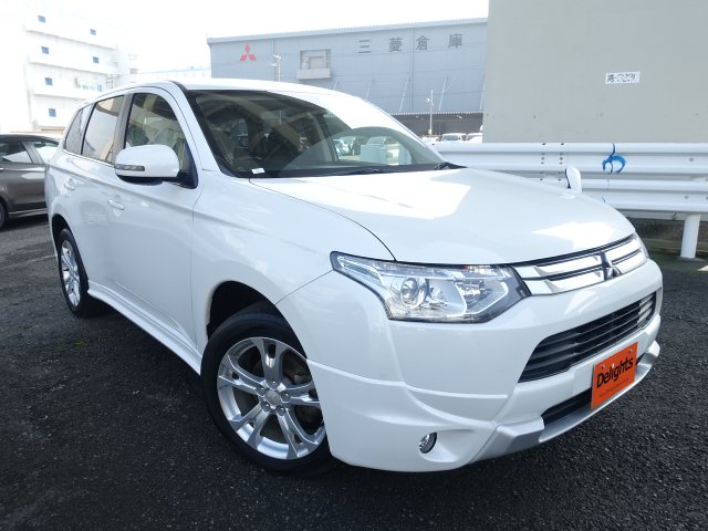 Mitsubishi outlander 3 2012