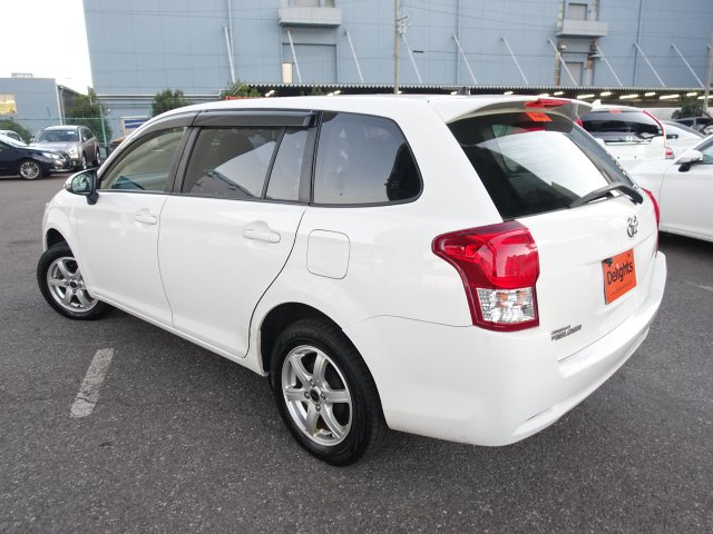 Toyota corolla fielder cross