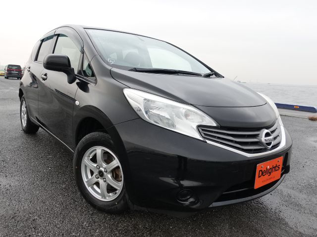 Nissan note x four