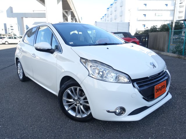 PEUGEOT 208 CIELO SUNROOF 2013/3