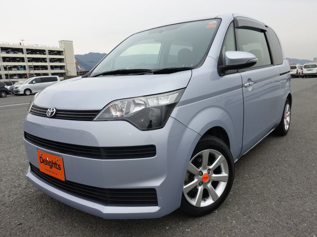 Toyota spade 2013