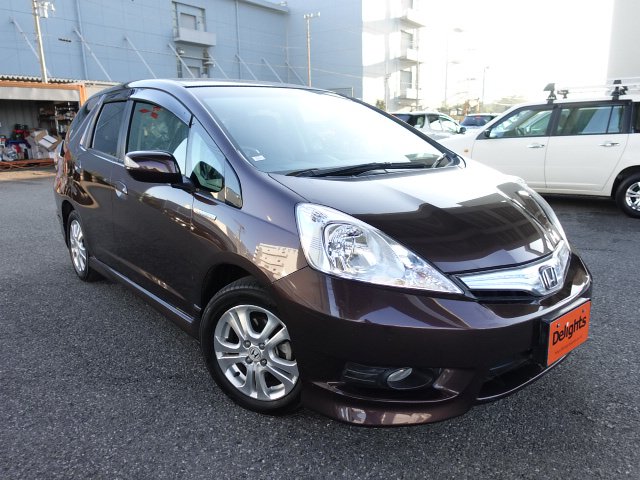 Honda fit shuttle 2013