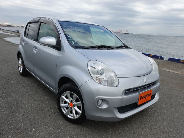 Toyota passo hana