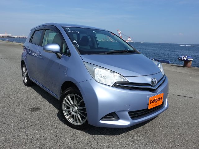 Toyota ractis lepice