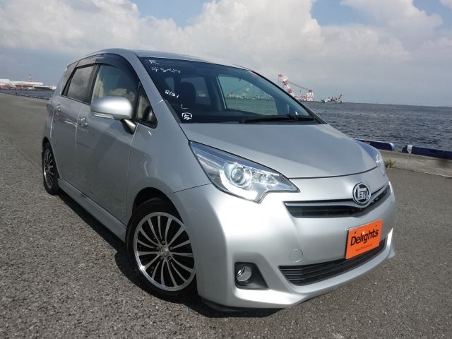 TOYOTA RACTIS S 2013/6