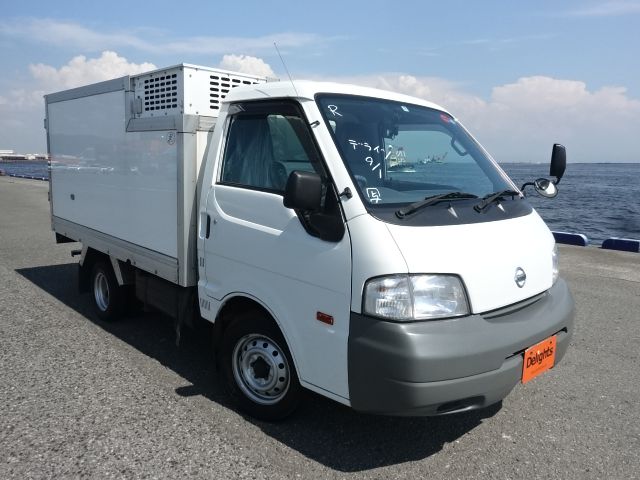 NISSAN VANETTE TRUCK FREEZER 2013/9