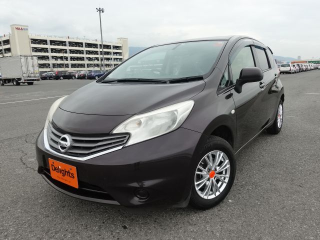 Nissan note x four