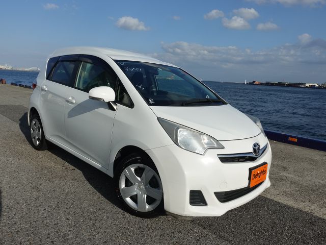 TOYOTA RACTIS G 2013/9