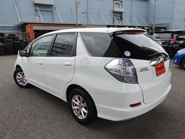 Honda fit shuttle 2013