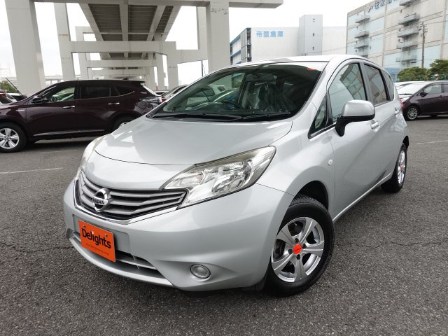 Nissan note x four