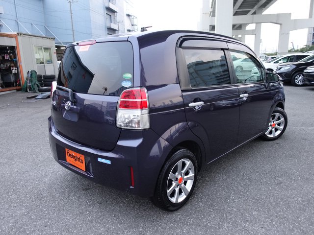 Toyota spade 2014