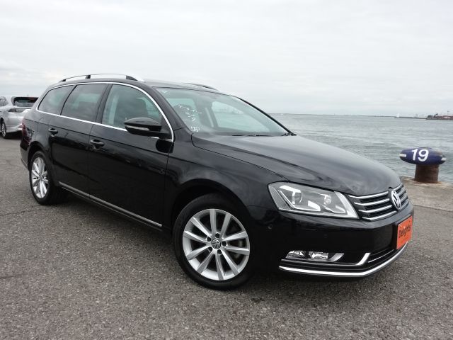 VOLKSWAGEN PASSAT VARIANT TSI HIGHLINE BLUE MOTION TECHNOLOGY 2014/2