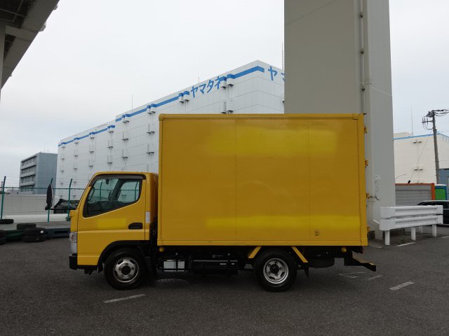 437951