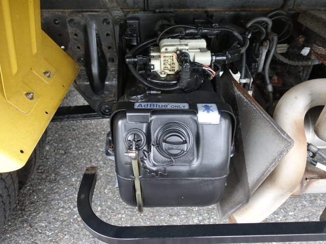 4379513
