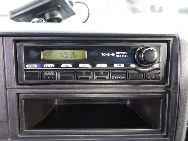 438385