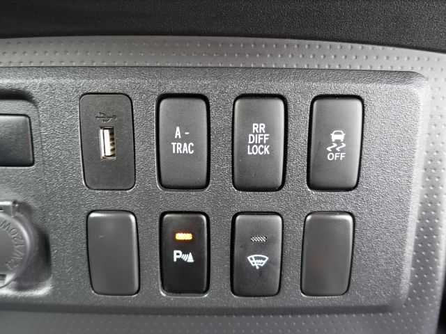 4388822