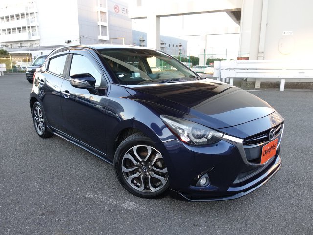 MAZDA DEMIO XD TOURING  2015/1