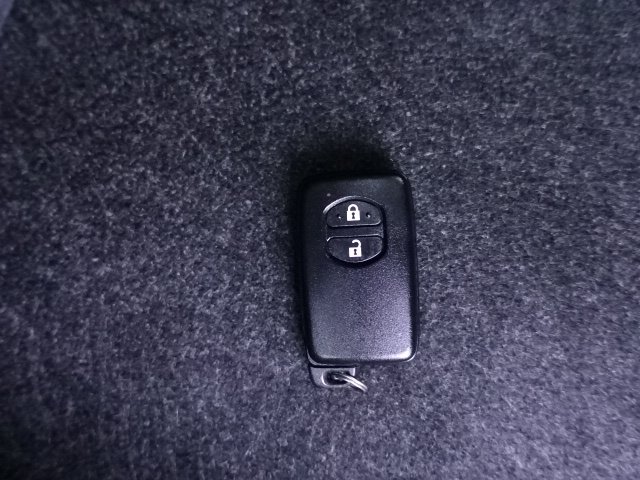 4443327