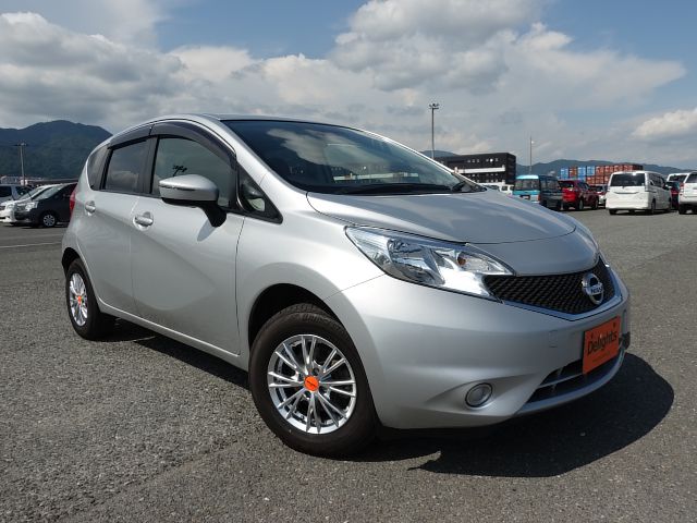 NISSAN NOTE X FOUR V SELECTION+SAFETY 2015/6