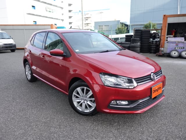 VOLKSWAGEN POLO TSI COMFORT LINE UPGRADE 2015/10