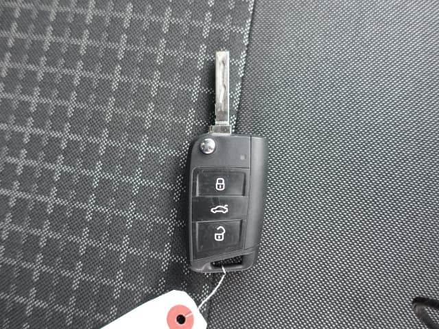 4574512