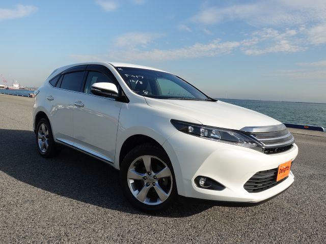 TOYOTA HARRIER PREMIUM 2016/1