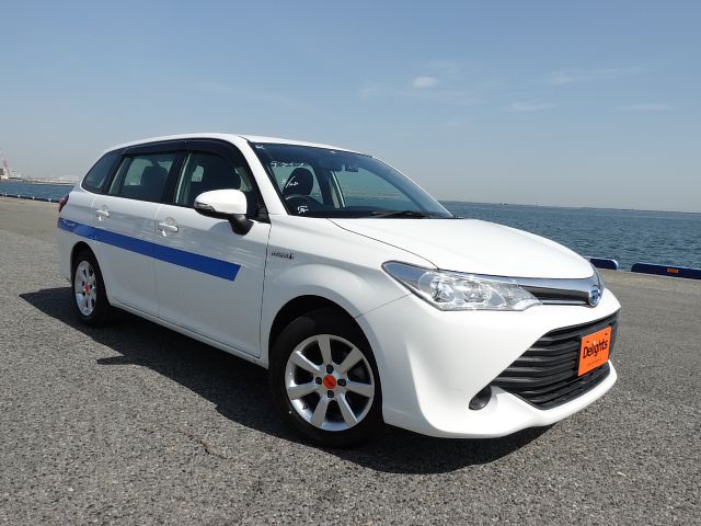 TOYOTA COROLLA FIELDER HYBRID  2016/3