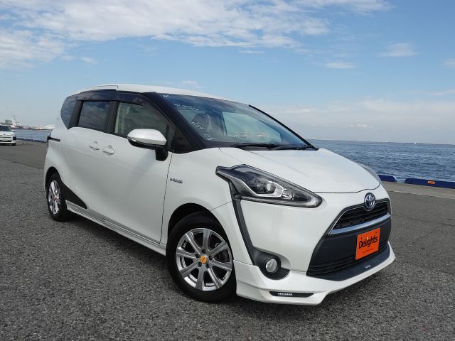 TOYOTA SIENTA HYBRID G 2016/5