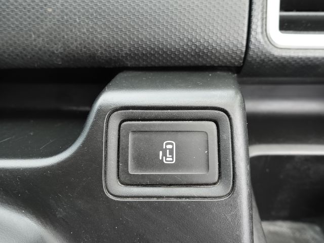 4657915