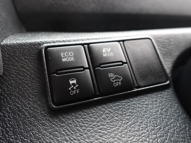 4660719